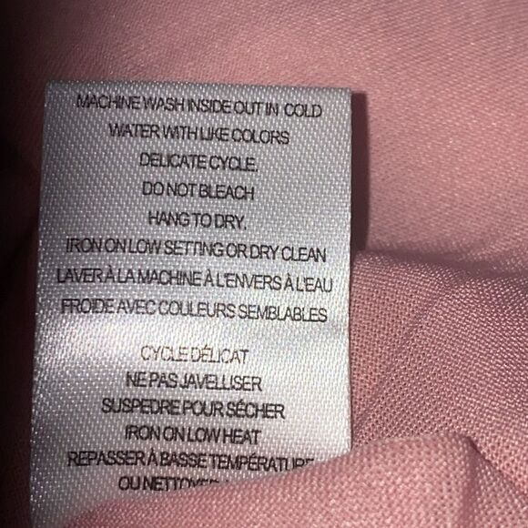 Tamara H. Pink Sleeveless TopV-Neck With Attached Bow Tie New With Tags - Picture 10 of 11